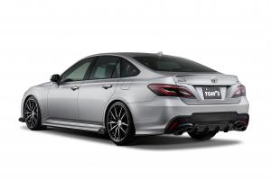 Toyota Crown RS by TOM'S 2019 года 